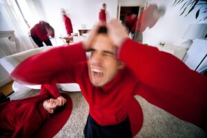 Hypervigilance: Symptoms, Causes, Treatment