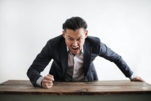 Narcissistic Rage vs Anger: Key Differences Explained