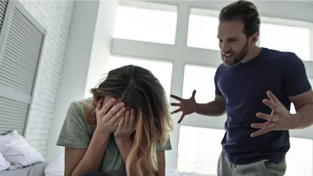 Narcissistic Rage vs Anger: Key Differences Explained