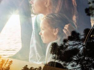 narcissistic parent signs in adults, narcissistic parent, narcissistic mother, narcissistic father, adult children of narcissists, effects of narcissistic parenting, golden child and scapegoat, emotional neglect, family trauma, healing from narcissistic parent