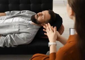 Clinical Hypnosis: Uses, Benefits, Risks & What to Expect